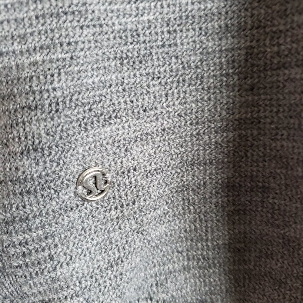 Lululemon Sweater - Picture 5 of 6